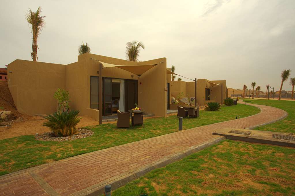 Golden Tulip Sharma Resort الغرفة الصورة